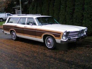 Room for 10: 1967 Ford Country Squire