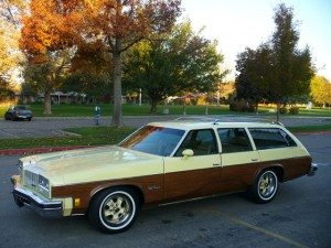 49K Original: 1977 Oldsmobile Cutlass Vista Cruiser