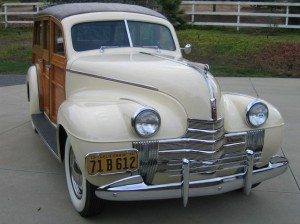 Debut Wagon: 1940 Oldsmobile 40 Woody